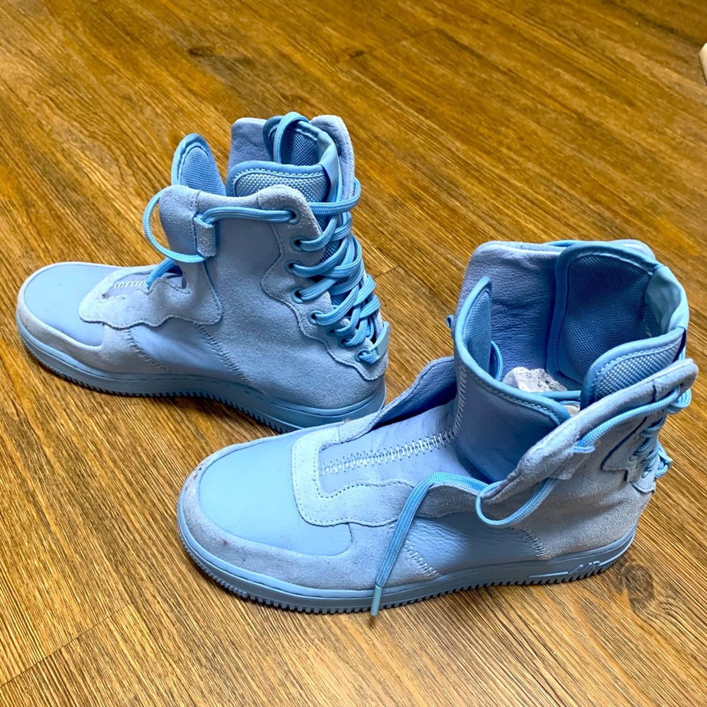 Jordan air blue sneakers